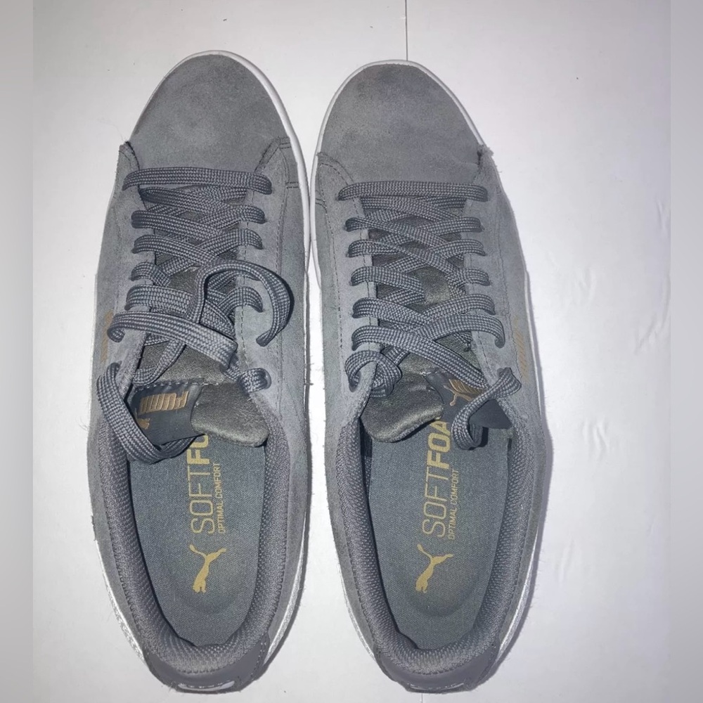 Women’s Size 8.5 Puma Grey Low Top Shoe, Soft Foam Pad. - Picture 5 of 7
